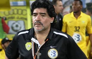 Diego Maradona im Jahr 20212 beim GCC Champions League Finale / Neogeolegend / Wikimedia (CC BY-SA 2.0) 