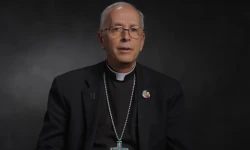 Bischof Mark Seitz / screenshot / YouTube / United States Conference of Catholic Bishops