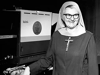 Mit 58 Jahren gründete Mutter Angelica den katholischen Fernsehsender EWTN.