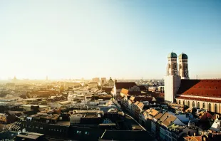 Blick auf die bayerische Landeshauptstadt München / Philipp Bachhuber / Unsplash