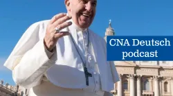 Glückwünsche und Gebete zum 50. Priesterjubiläum diese Woche für Papst Franziskus – mehr dazu im Podcast. / Vatican Media / CNA Deutsch
