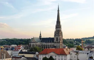 Mariä-Empfängnis-Dom in Linz (Oberösterreich) / Dein Freund der Baum / Wikimedia (CC BY-SA 3.0)