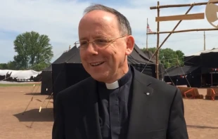 Bischof Ulrich Neymeyr / screenshot / YouTube / Deutsche Pfadfinderschaft Sankt Georg