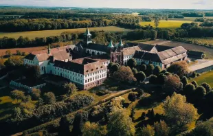 Abtei „Notre-Dame d’Oelenberg“ / screenshot / YouTube / Credofunding