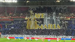 „Ave Maria“-Banner bei Olympique Lyon / Twitter / Catholic Arena