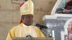 Bischof Godfrey Igwebuike Onah / screenshot / YouTube / Godfrey I. Onah