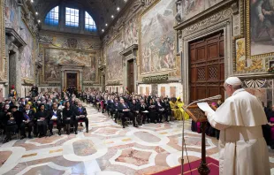 Papst Franziskus spricht vor Diplomaten im Vatikan am 9. Januar 2020 / Vatican Media