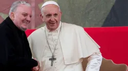 Papst Franziskus mit Kiko Arguello, dem Gründer des Neokatechumenalen Weges / Daniel Ibáñez / CNA