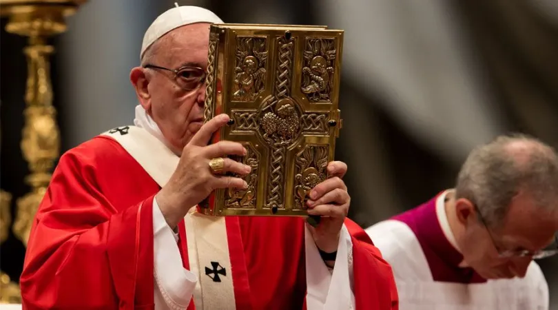 Papst Franziskus am Pfingstsonntag, 20. Mai 2018 im Petersdom