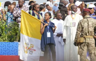 Gläubige bei der Papstmesse in Kinshasa in der Demokratischen Republik Kongo am 1. Februar 2023 / Elias Turk / EWTN