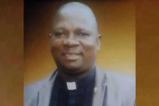 Pater Joseph Aketeh Bako, entführt am 9. März 2022, getötet zwischen dem 18. und 20. April 2022 / aciafrica.org