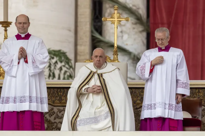 Heilige Messe und Oster-Segen: Papst Franziskus am Ostersonntag, 31. März 2024, auf dem Petersplatz in Rom.