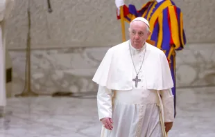 Papst Franziskus bei der Generalaudienz am 22. Dezember 2021 in der Audienzhalle des Vatikans. / Pablo Esparza / CNA Deutsch