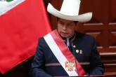 Perus Präsident muss sich von "Leuchtendem Pfad" distanzieren, fordert Bischof