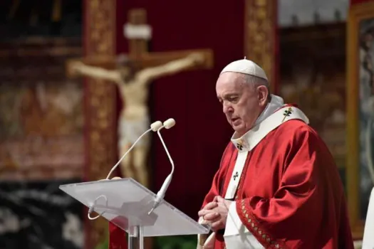 Papst Franziskus predigt im Petersdom am Pfingstsonntag, 31. Mai 2020 / Vatican Media / CNA Deutsch