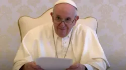 Papst Franziskus in der Videobotschaft am 25. Mai 2021, mit der er den Siebenjahresplan bekannt gab.  / Screenshot