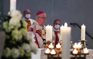 Erzbischof Hans-Josef Becker bei der Messe im Marienwallfahrtsort Werl / Ronald Pfaff / Erzbistum Paderborn