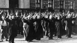Festnahme katholischer Priester und Zivilisten durch die Nazis in Bydgoszcz, Polen, im September 1939. / (CC0) 