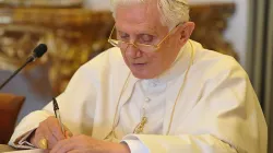 Papst Benedikt XVI. am 28. August 2010. / CNA/L'Osservatore Romano