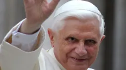 Papst Benedikt XVI. am 15. Juni 2005. / L'Osservatore Romano