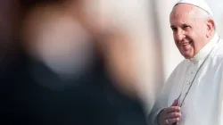 Papst Franziskus auf dem Petersplatz am 2. Oktober 2019 / Daniel Ibanez / CNA Deutsch