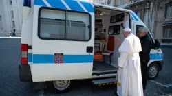 Papst Franziskus segnete die Ambulanz des Vatikans / Vatican Media 