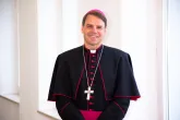 Erneuerung „aus dem geistlichen Leben“: Adoratio-Kongress mit Bischof Oster