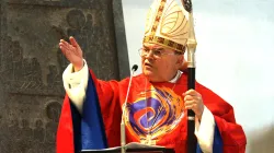 Bischof Bertram Maier predigt am Pfingstsonntag, 5. Juni 2022 / pba/Annette Zoepf