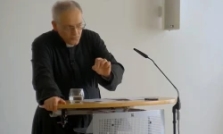 Pater Engelbert Recktenwald / screenshot / YouTube / Engelbert Recktenwald