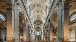 In Saint Sulpice, der zweitgrößten Kirche von Paris nach Notre-Dame, können tausende Gläubige an der Eucharistiefeier teilzunehmen.  / DXR / Daniel Vorndran (CC BY-SA 3.0) 