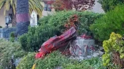 Die am 12. Oktober 2020 gestürzte Statue von St. Junipero Serra auf Kirchengrund in San Rafael (USA). / Mit freundlicher Genehmigung