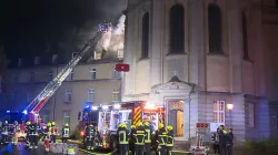 Brand im Missionshaus der Steyer Missionare in Sankt Augustin am Abend des 15. November 2023 / screenshot / WDR