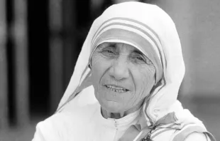 Die Heilige Mutter Teresa von Kalkutta im Jahr 1980. / L'Osservatore Romano