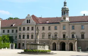 Innenhof von Schloss Thurn und Taxis in Regensburg / PeterBraun74 / Wikimedia 