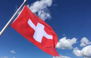 Die Landesflagge der Schweiz. / Valentin Gehrig / CNA Deutsch