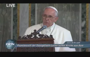 Papst Franziskus in der evangelisch-lutherischen Christuskirche in Rom am 15. November 2015 / EWTN Deutschland