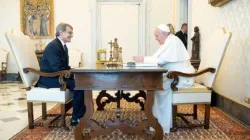 Papst Franziskus empfängt David Sassoli, Präsident des Europäischen Parlaments, am 25. Juni 2021 / Vatican Media