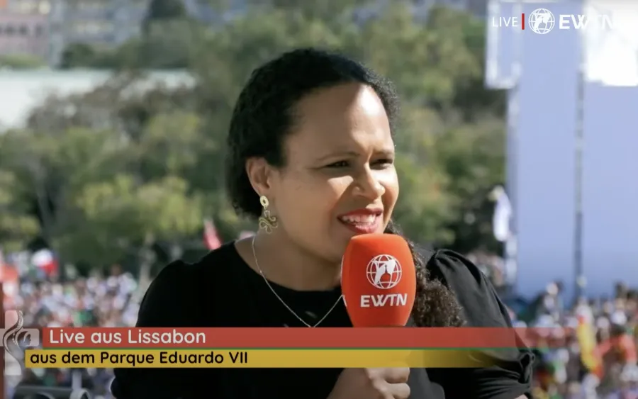 Anna Diouf moderierte live beim Weltjugendtag in Lissabon
