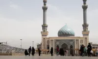 Moschee im Iran / Screenshot von YouTube