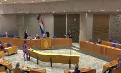 Niederländisches Parlament / Screenshot von YouTube