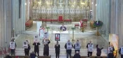 Demonstranten störten am Sonntag einen Gottesdienst in der St. Patrick's Cathedral in nordirländischen Armagh