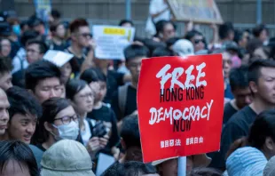 Demonstranten in Hongkong marschieren gegen das Auslieferungsgesetz im Juli 2019 / Jimmy Siu/Shutterstock