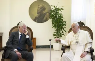 Bill Clinton und Papst Franziskus / Vatikanisches Dikasterium für Kommunikation