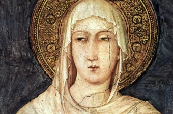 Fresko der heiligen Klara von Simone Martini in der Kapelle der Unterkirche der Basilika San Francesco in Assisi (14. Jh.) / Gemeinfrei