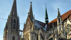 Der Dom St. Peter in Regensburg / Wikimedia / Jens Hirsch (CC BY-SA 3.0)