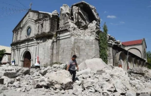 Die St. Katharina-von-Alexandria-Kirche in Porac wurde bei dem Erdbeben am 23. April erschüttert. / Ted Aljibe / AFP / Getty Images