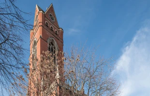 Kirchturm vom St. Matthias in Berlin / A.Savin / Wikimedia Commons (Free Art License 1.3)