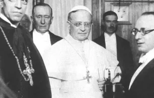 Papst Pius XI. beim Start von Radio Vatikan / Istituto Luce / CNA Deutsch