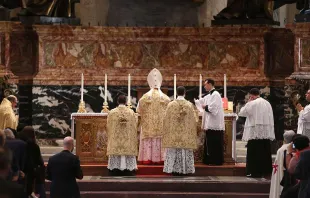 Gott zugewandt: Feier der heiligen Messe bei der Wallfahrt Summorum Pontificum am 25. Oktober 2014. / CNA/Daniel Ibanez