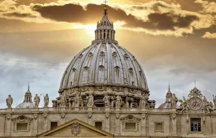 Der Petersdom in Rom / dade72 via Shutterstock